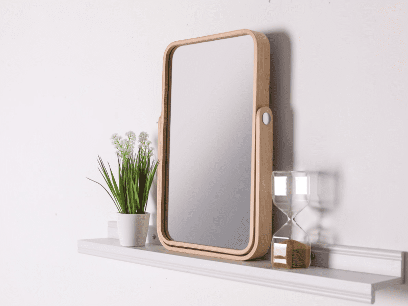 specchio con mensola