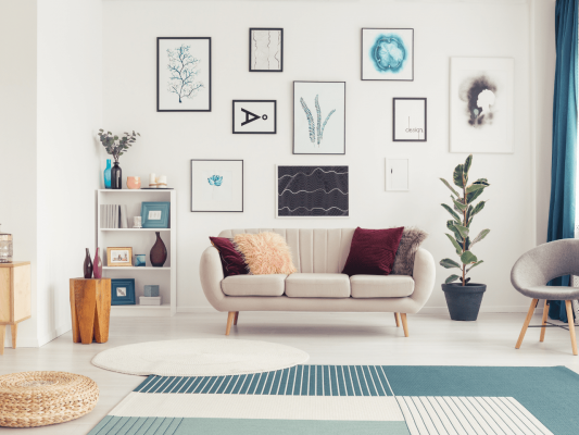 Come Arredare una Parete Vuota del Soggiorno?