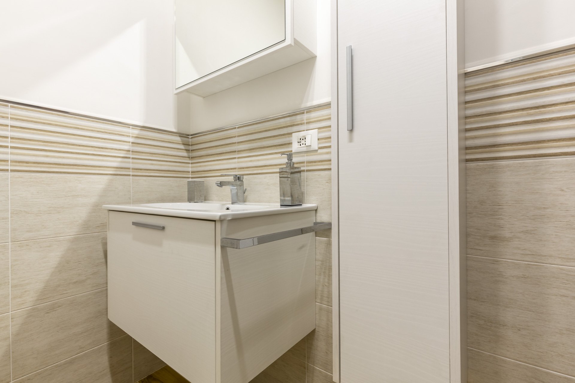 2021 11 prato menchini bagno 2