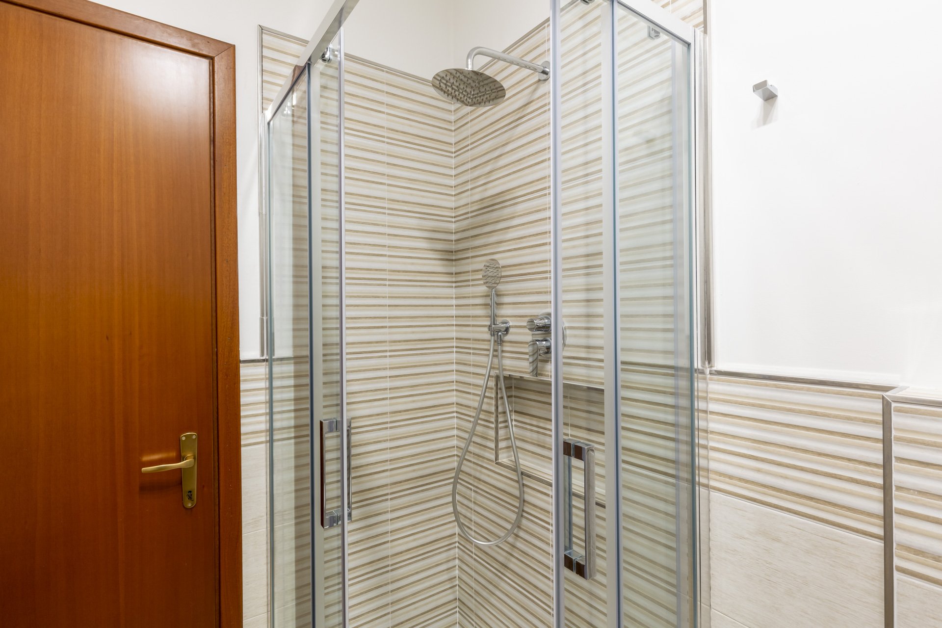 2021 11 prato menchini bagno 6