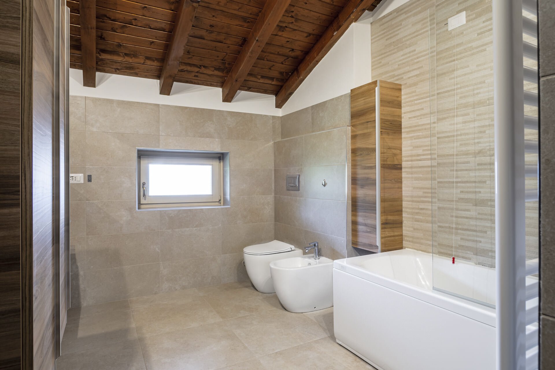 2022 07 induno olona bagno 1 01