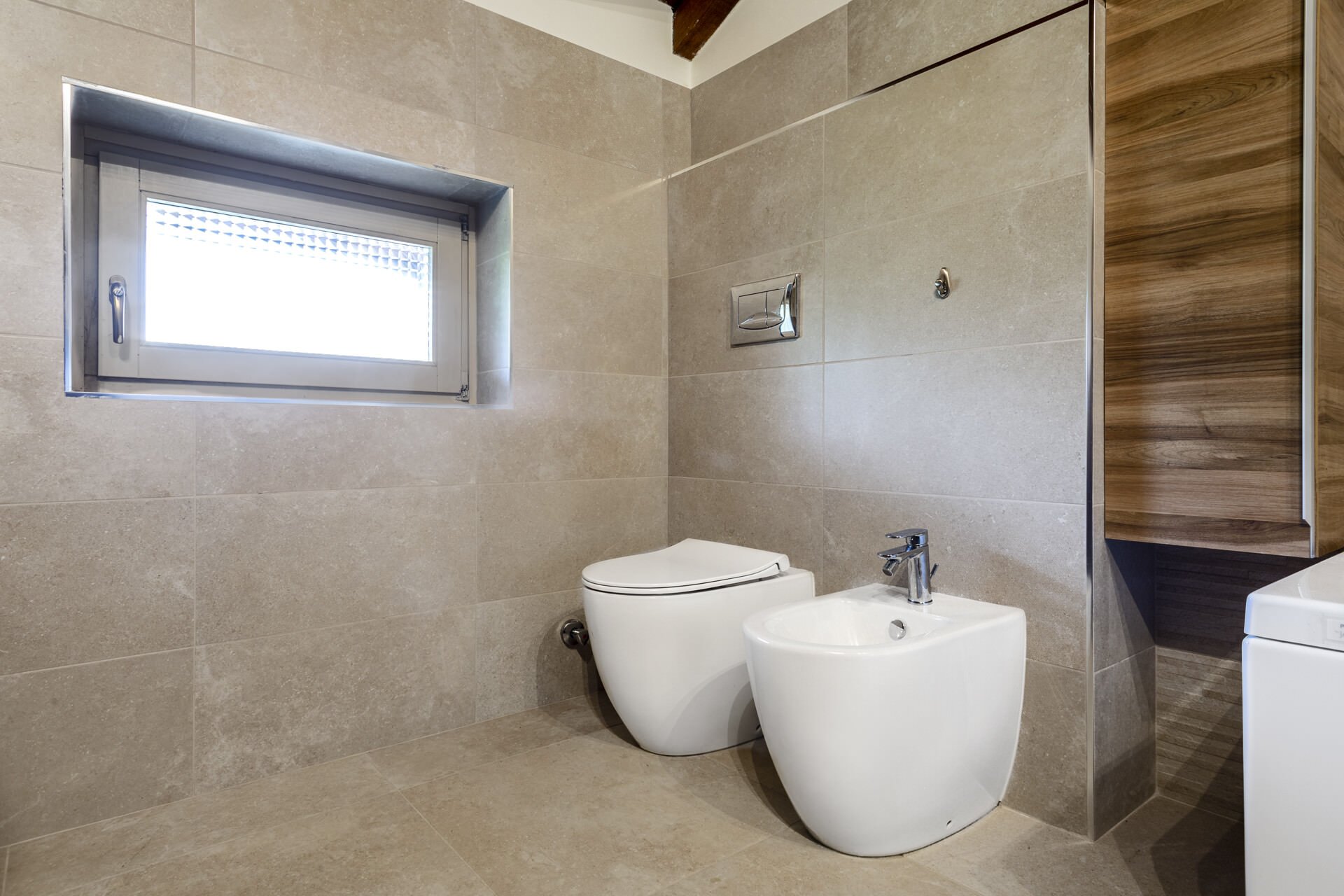 2022 07 induno olona bagno 1 09