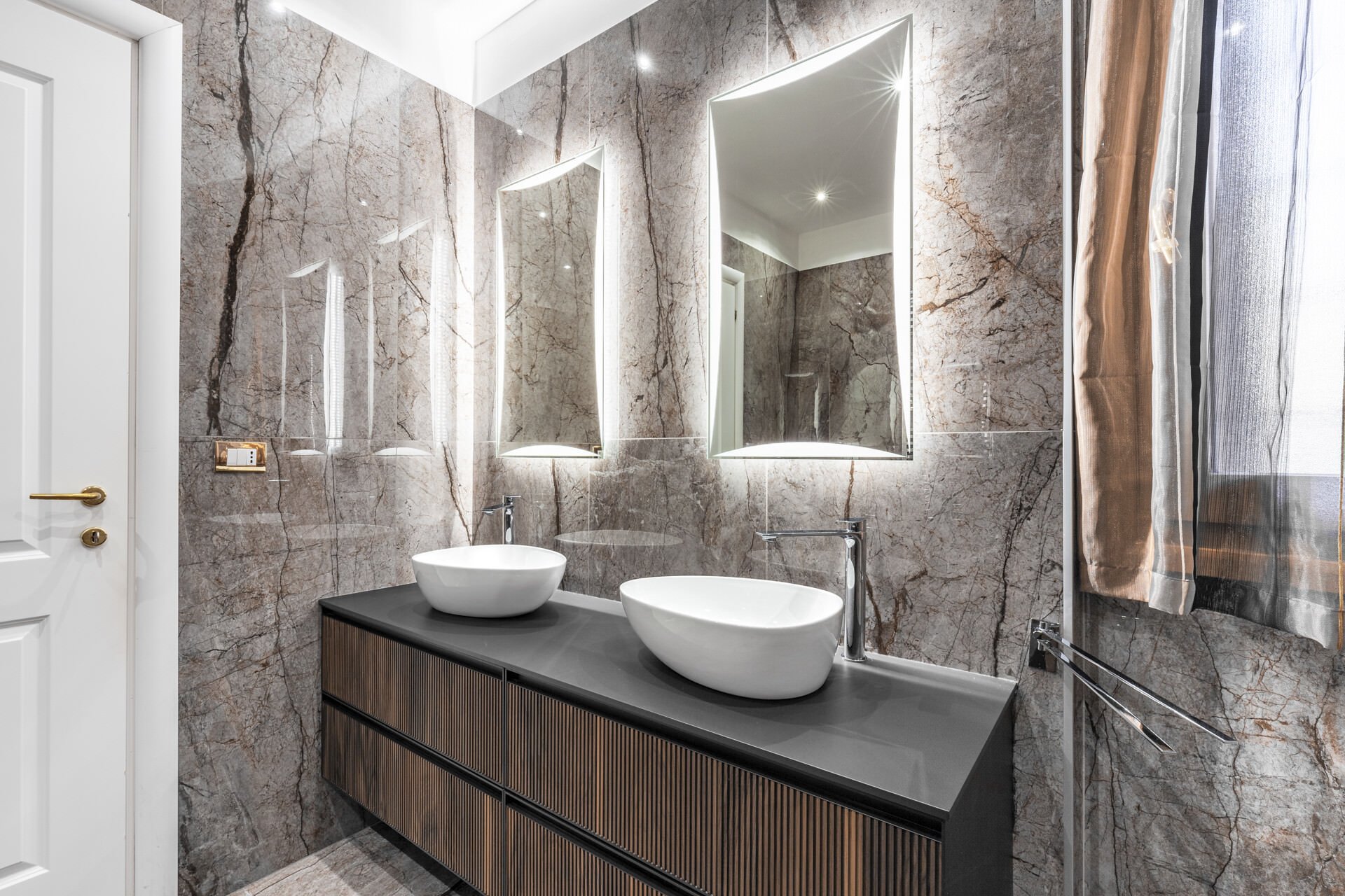 2022 10 roma bagno 07