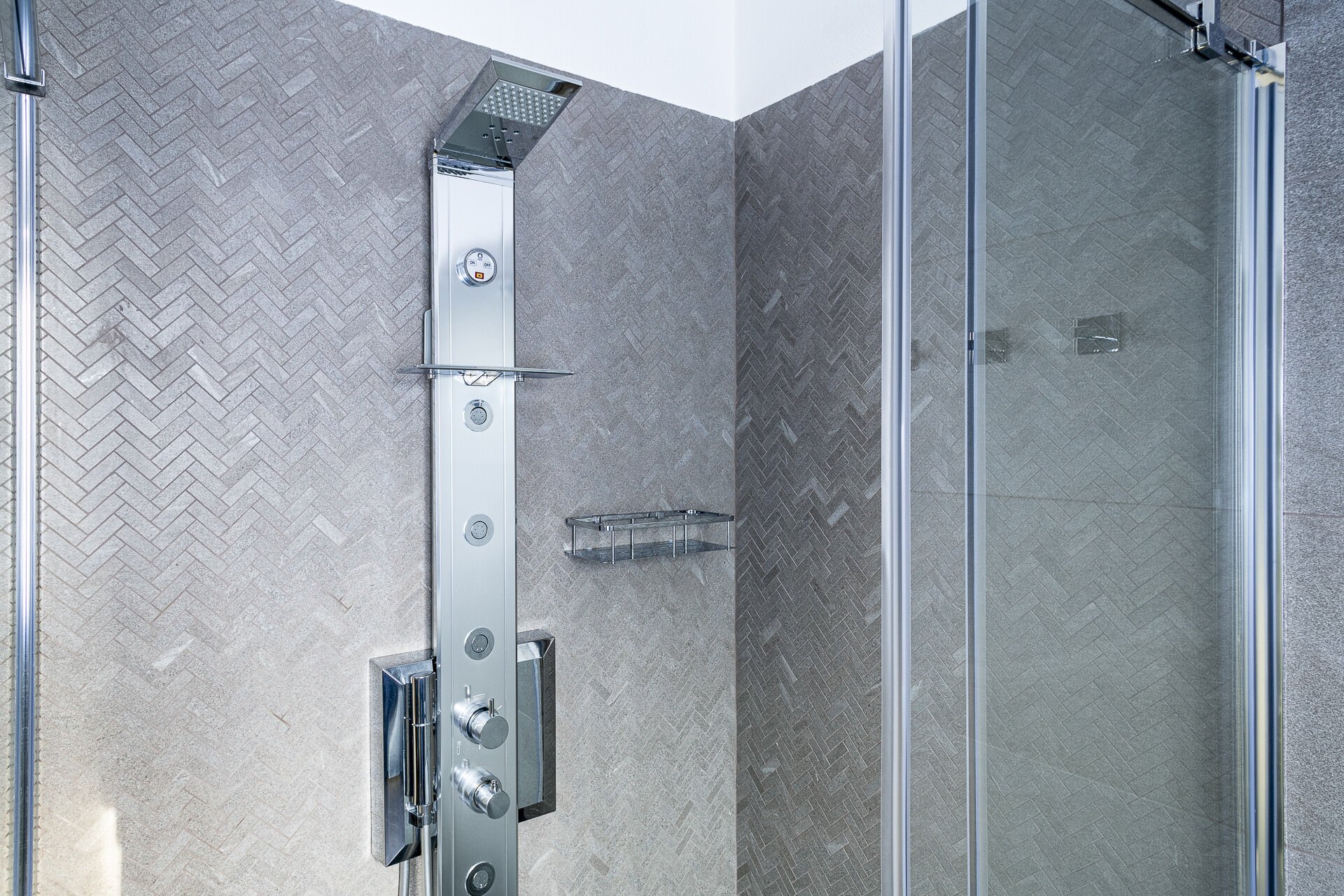 2022 09 castelbeltrame bagno 07