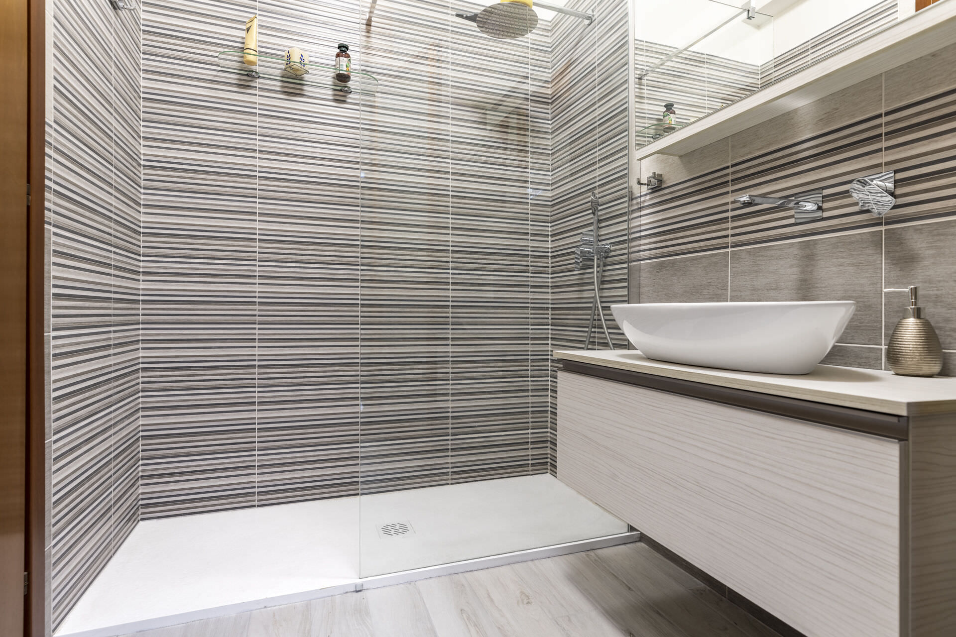 2022 11 roma bagno 06