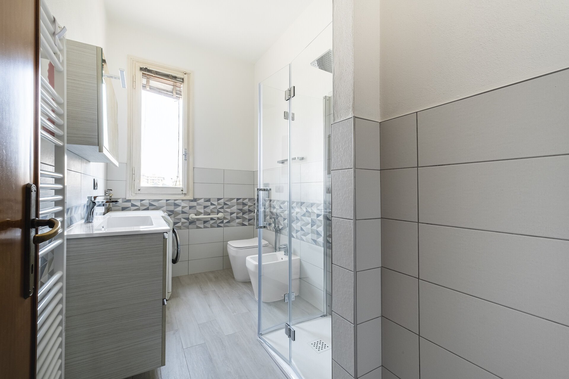 2023 02 carpi bagno 01