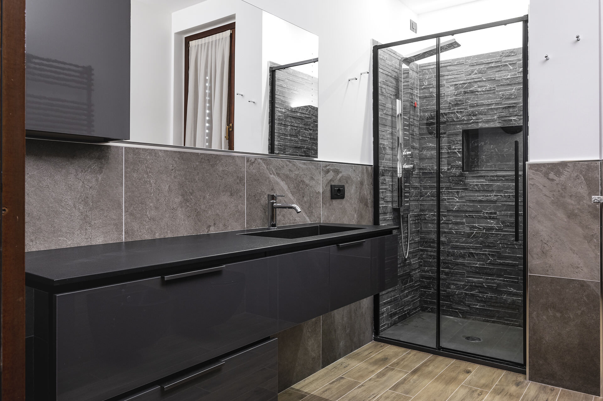 2023 03 paderno dugnano 3 bagni 3