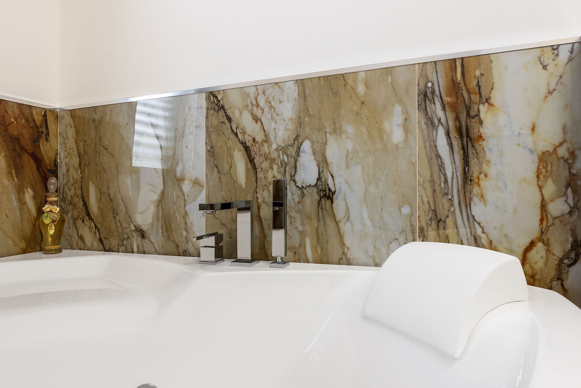 2023 04 villafranca tirrena bagno 09