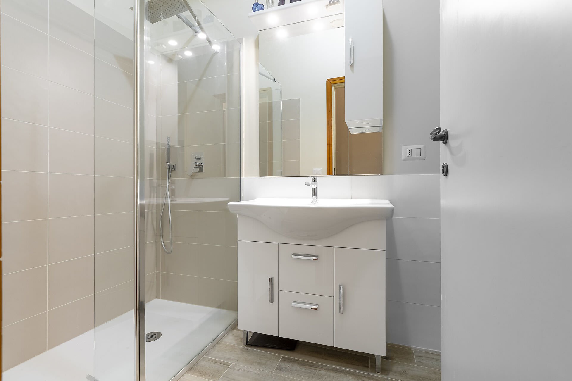 2023 04 roma 2 bagni 11